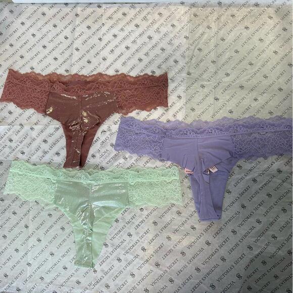 Victoria’s Secret Lace-Trim Smooth Thong Panty - Picture 3 of 3